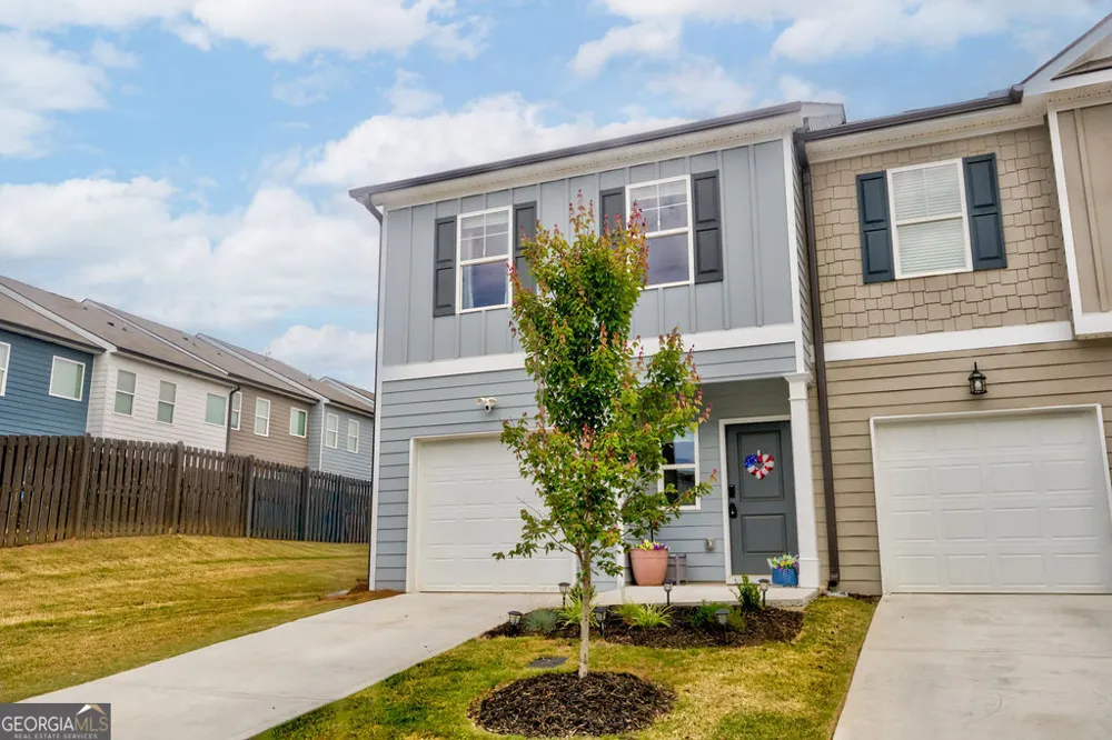 529 Buxton RD Hoschton, GA 30548