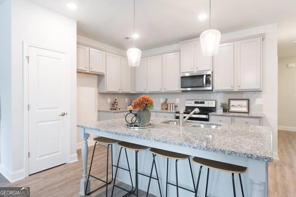 121 Greenview CT Homer, GA 30547