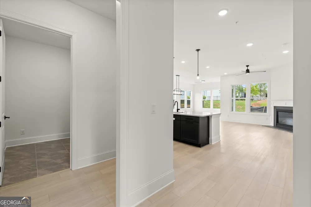 283 Vinca CIR NW Kennesaw, GA 30144
