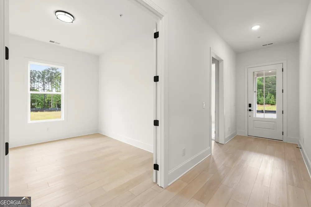 283 Vinca CIR NW Kennesaw, GA 30144