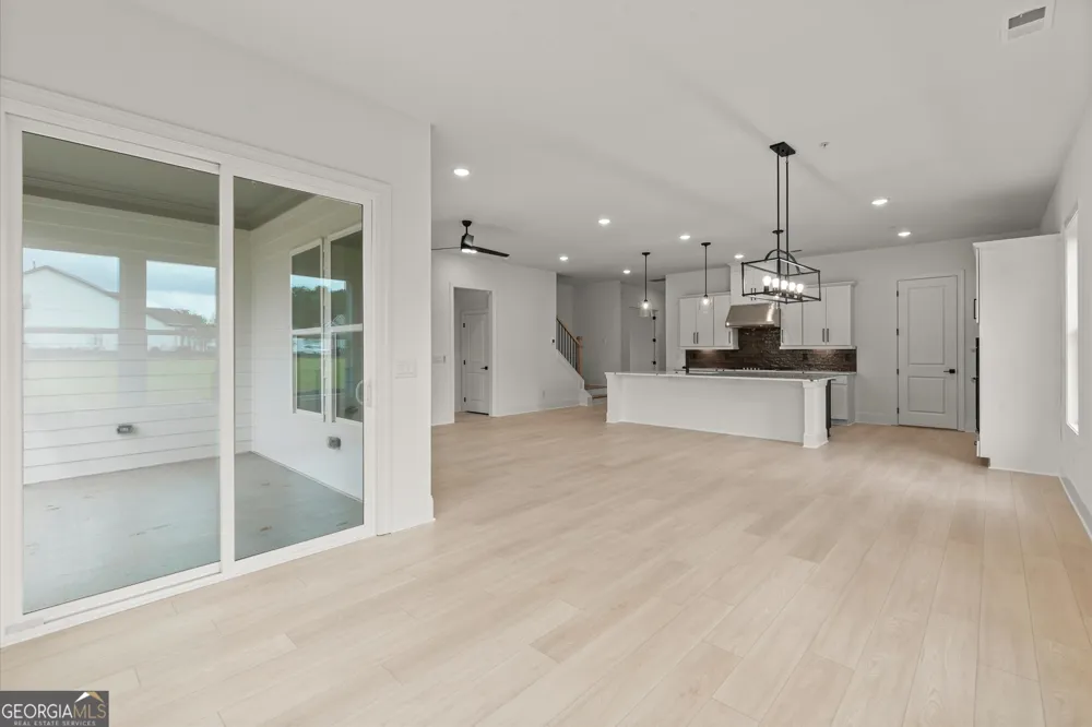 283 Vinca CIR NW Kennesaw, GA 30144