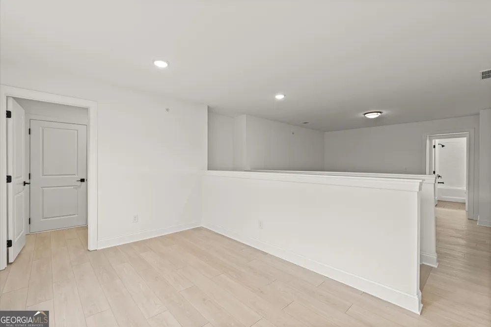 283 Vinca CIR NW Kennesaw, GA 30144