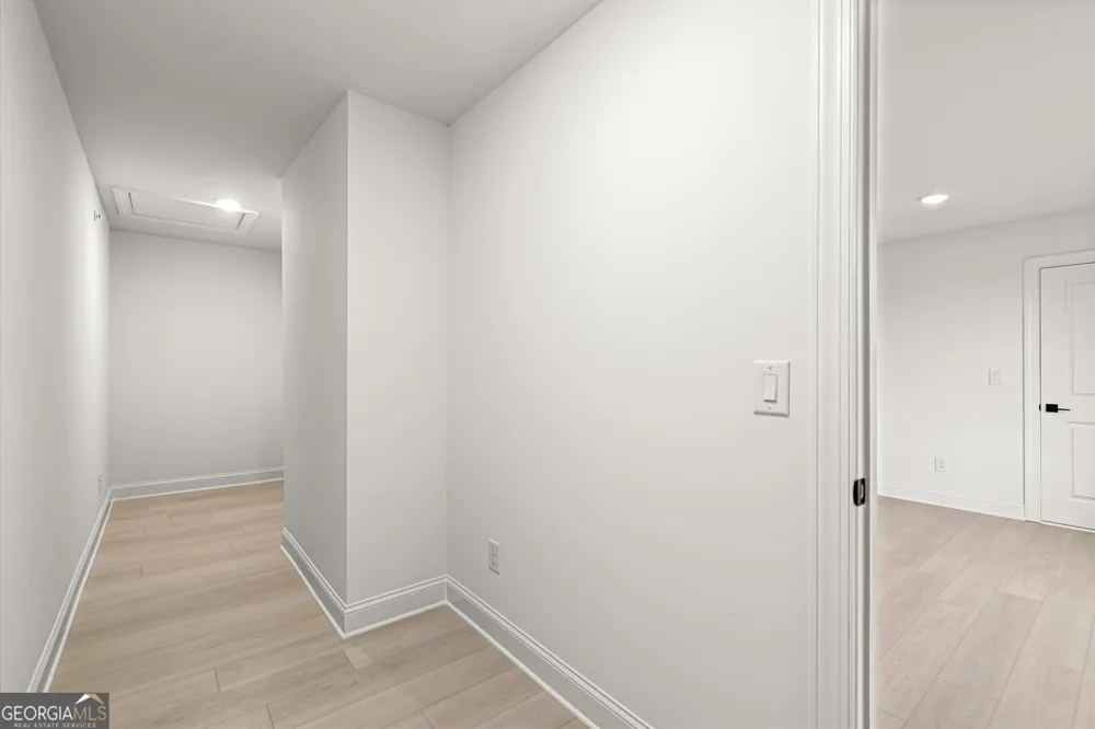283 Vinca CIR NW Kennesaw, GA 30144