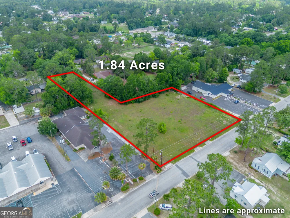 2011 Alice ST Waycross, GA 31501