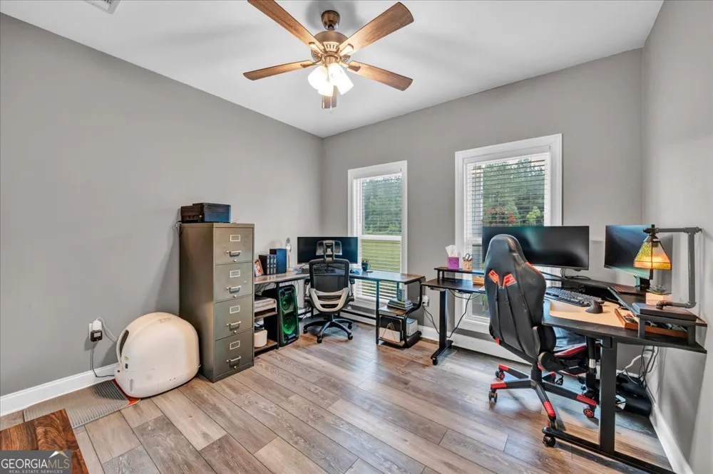 1914 Payne RD Rentz, GA 31075