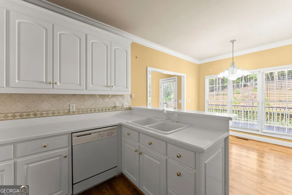 905 Cider RDG Clarkesville, GA 30523