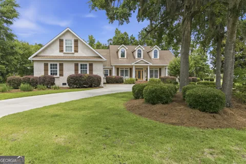 106 Majestic DR