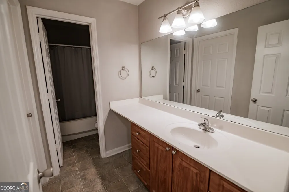 204 Brittany CT Duluth, GA 30096