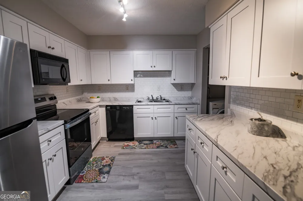 204 Brittany CT Duluth, GA 30096