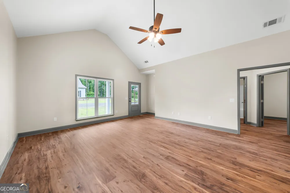 130 Woods AVE Portal, GA 30450