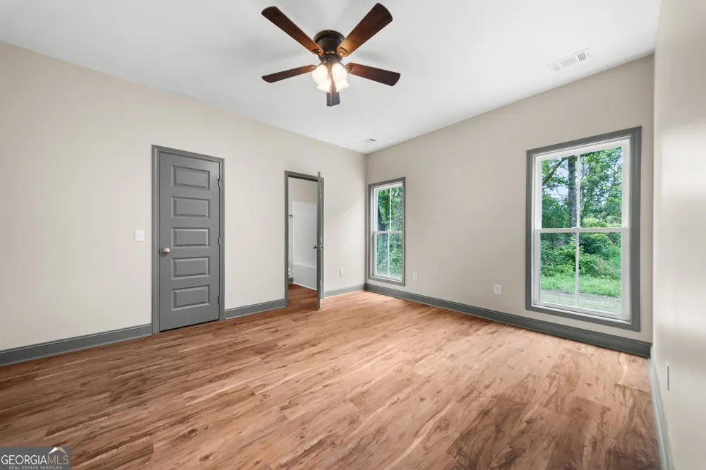 130 Woods AVE Portal, GA 30450