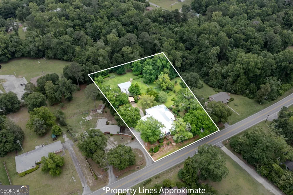 311 Hartford RD E Fort Gaines, GA 39851