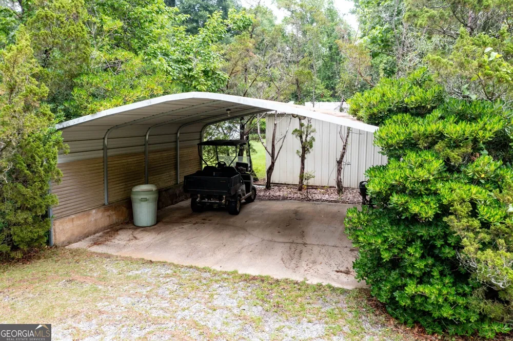 311 Hartford RD E Fort Gaines, GA 39851