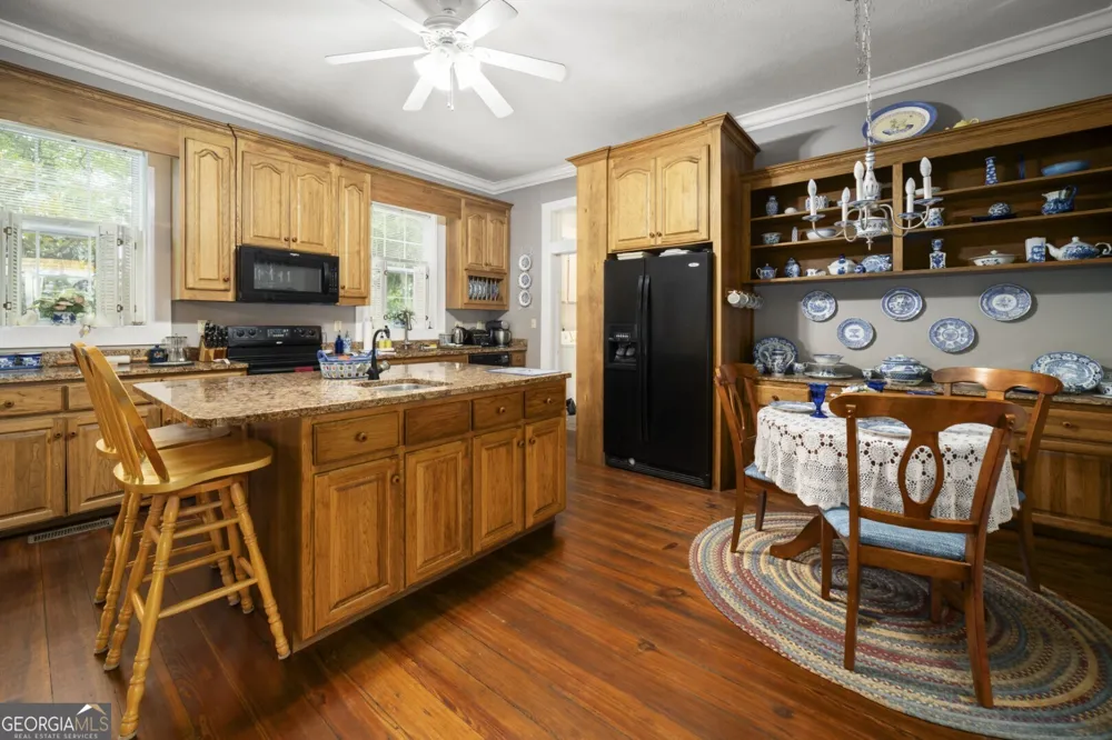 311 Hartford RD E Fort Gaines, GA 39851