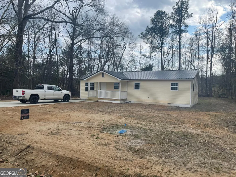 925 Anncliff ST Millen, GA 30442