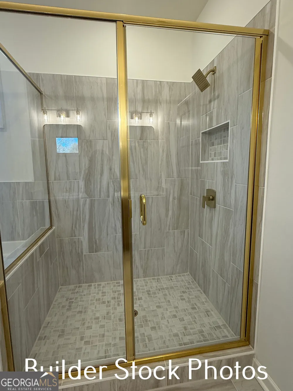 753 Hopewell RD Forsyth, GA 31029