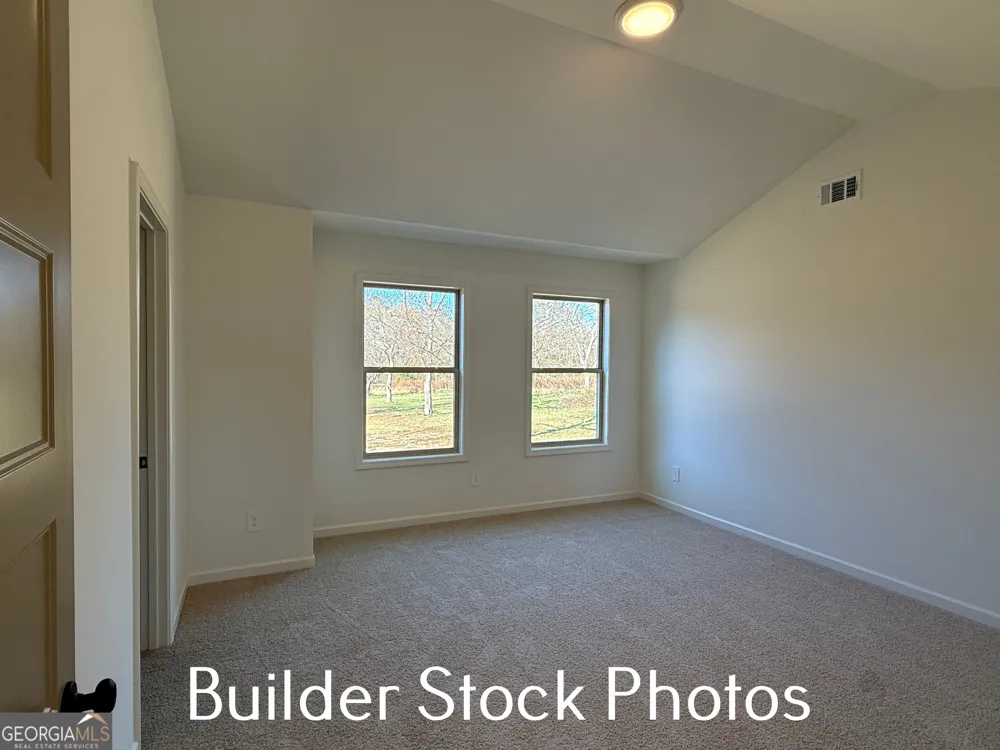 753 Hopewell RD Forsyth, GA 31029