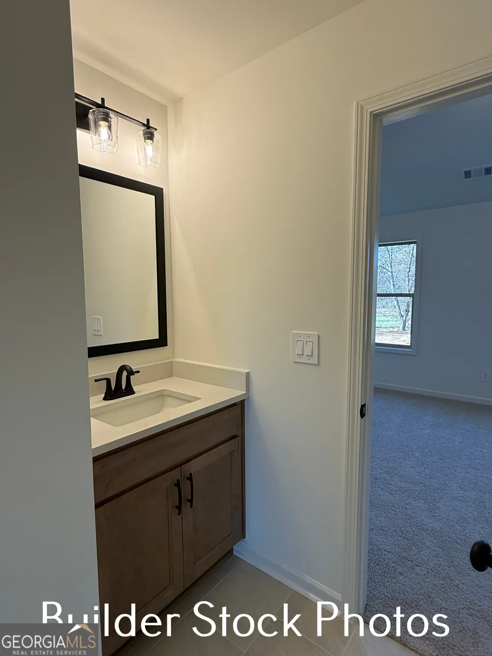 753 Hopewell RD Forsyth, GA 31029
