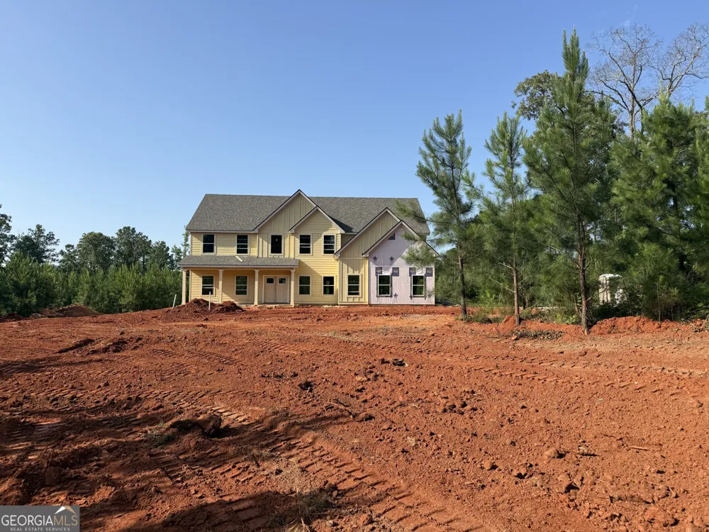 753 Hopewell RD Forsyth, GA 31029