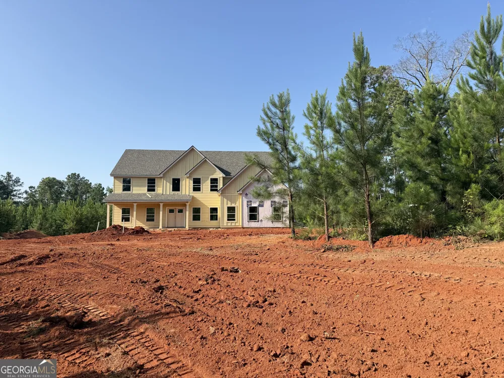 753 Hopewell RD Forsyth, GA 31029