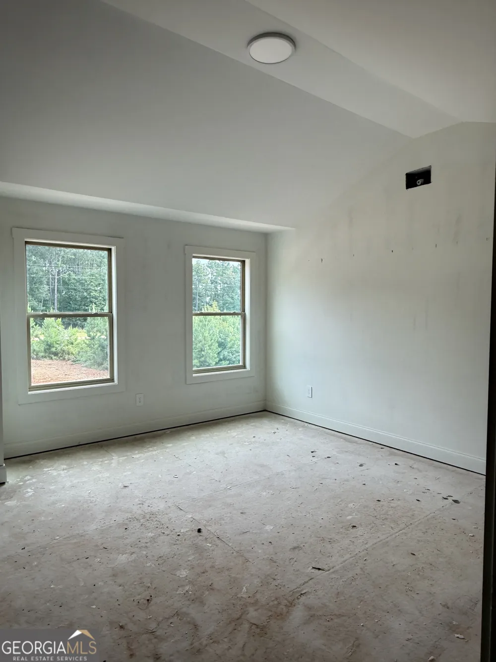 753 Hopewell RD Forsyth, GA 31029