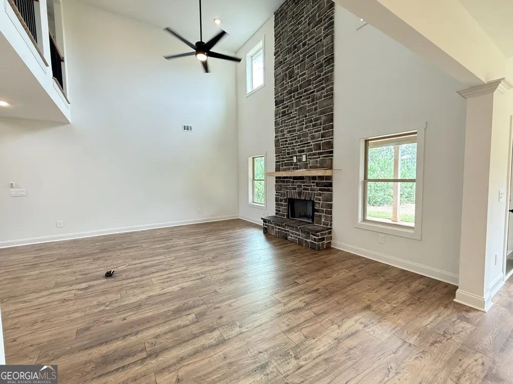 753 Hopewell RD Forsyth, GA 31029
