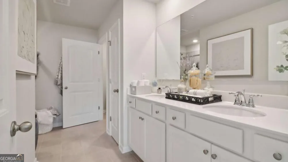 5639 PEACH ORCHARD TRL Peachtree Corners, GA 30092