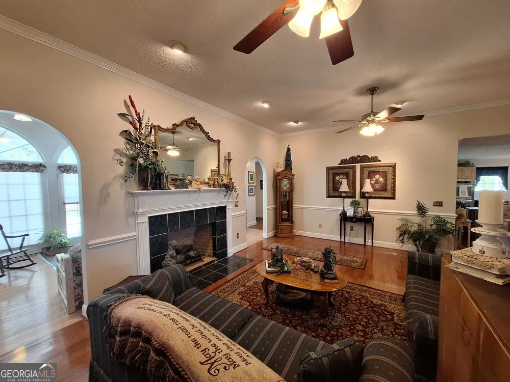 250 Weatherly DR Baxley, GA 31513
