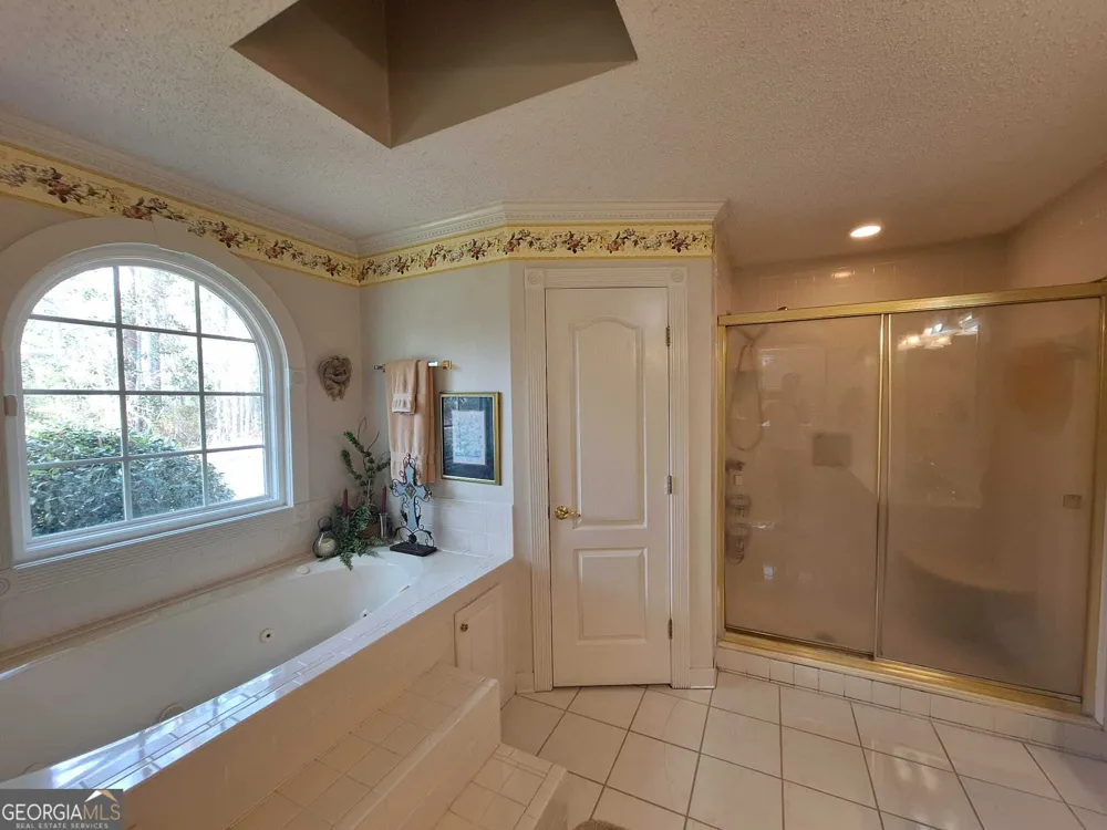 250 Weatherly DR Baxley, GA 31513