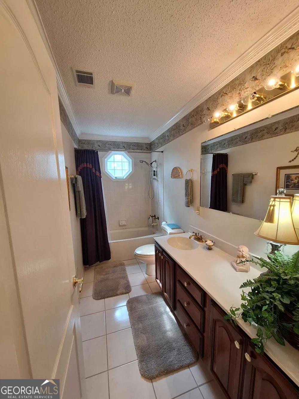 250 Weatherly DR Baxley, GA 31513