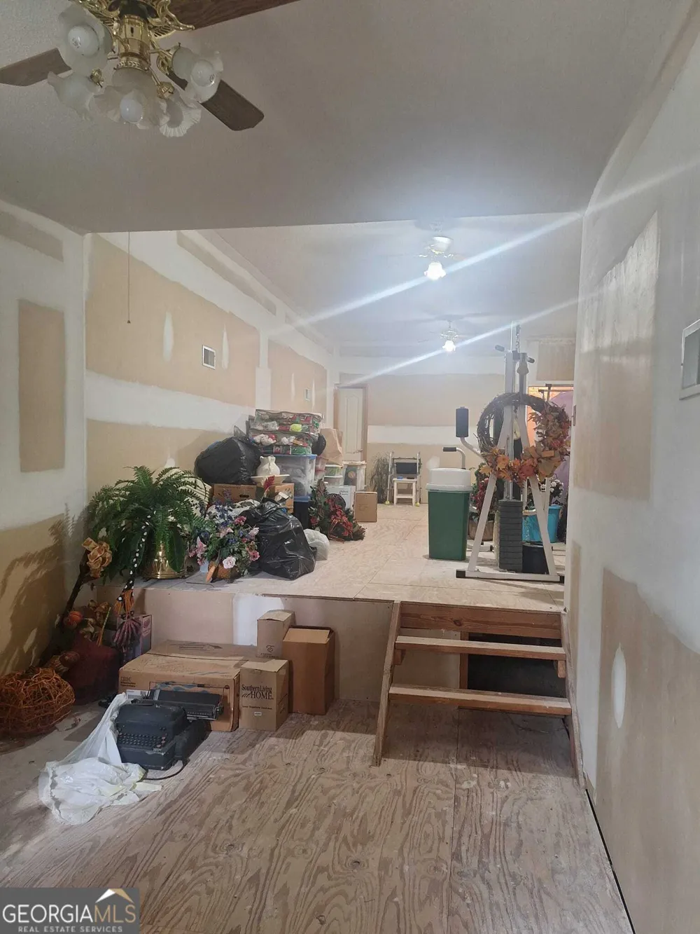 250 Weatherly DR Baxley, GA 31513