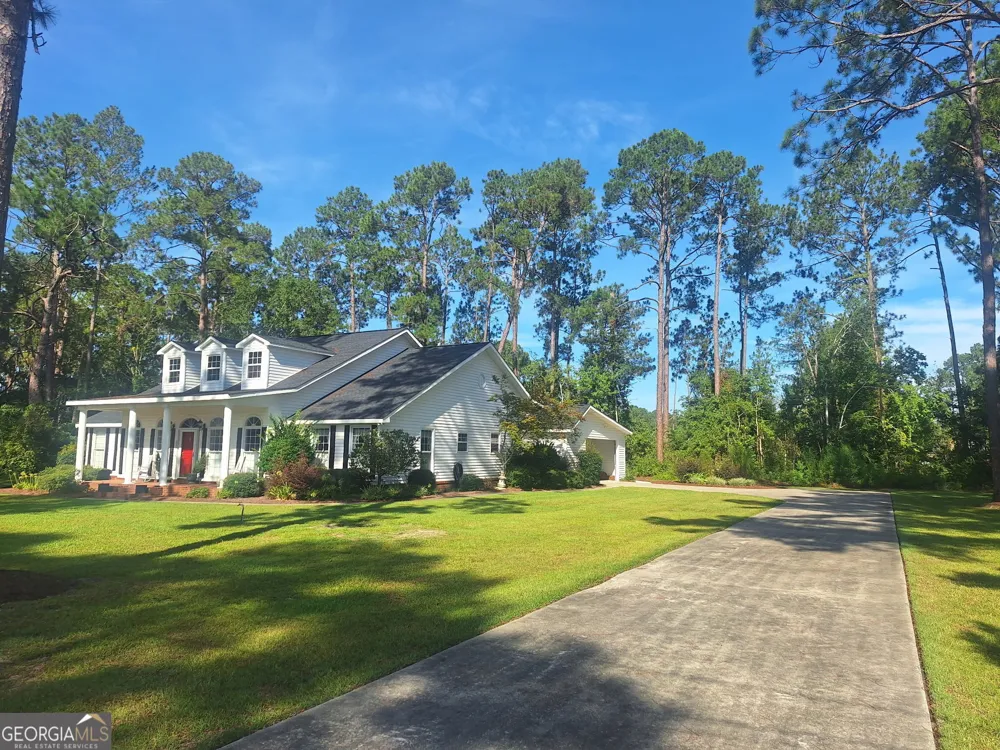 250 Weatherly DR Baxley, GA 31513