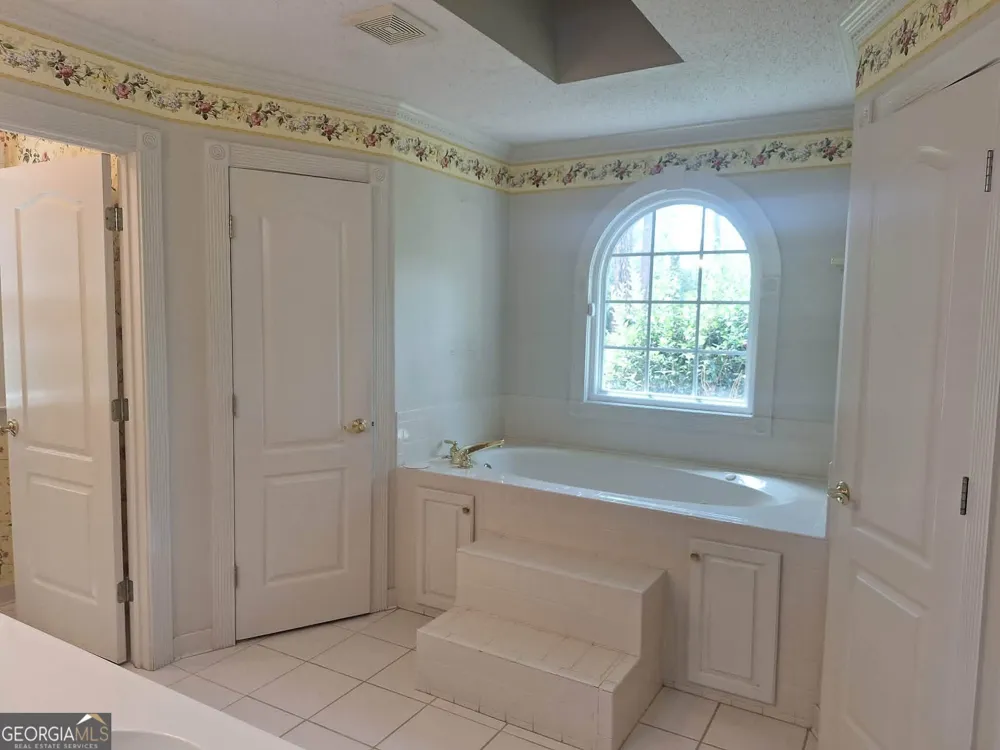 250 Weatherly DR Baxley, GA 31513