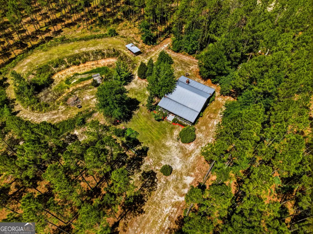88 Minnesota RD Screven, GA 31560