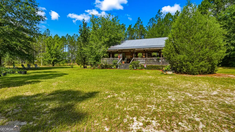 88 Minnesota RD Screven, GA 31560