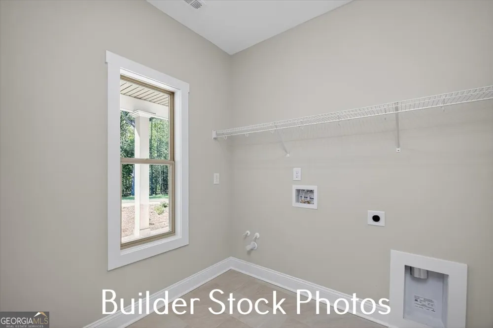 823 Hopewell RD Forsyth, GA 31029