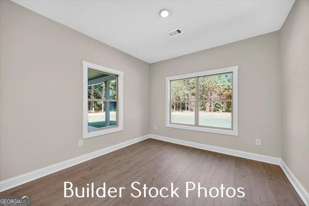 823 Hopewell RD Forsyth, GA 31029