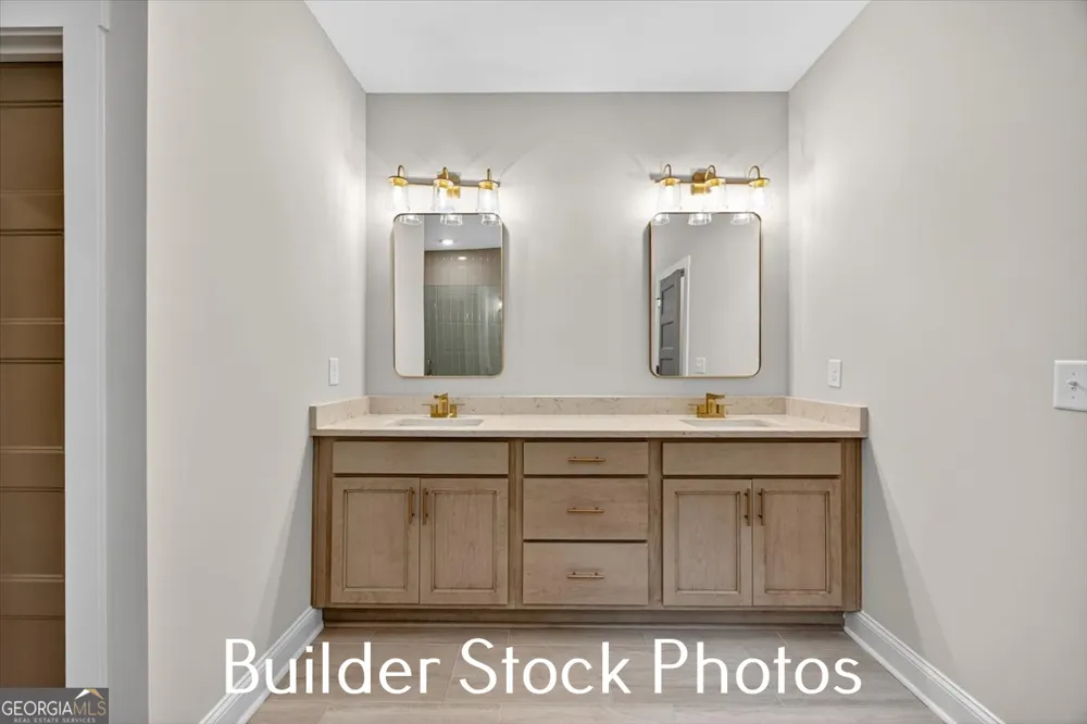823 Hopewell RD Forsyth, GA 31029