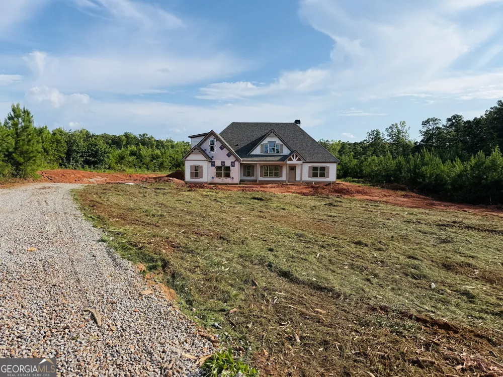 823 Hopewell RD Forsyth, GA 31029