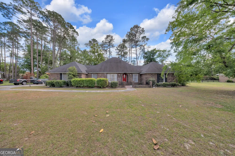 1304 Shawnee Drive