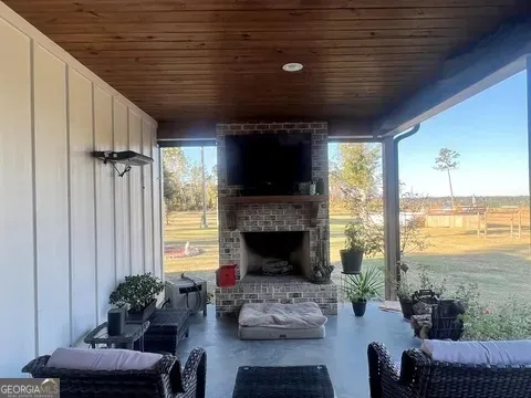 1501 Old Savannah RD Vidalia, GA 30474