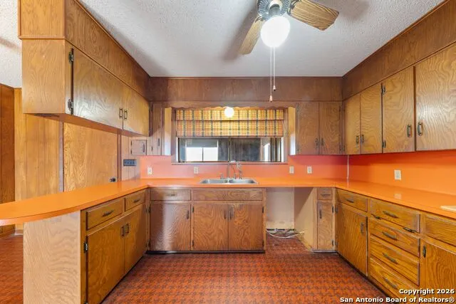19414 Lockwood Manor, TX 78653
