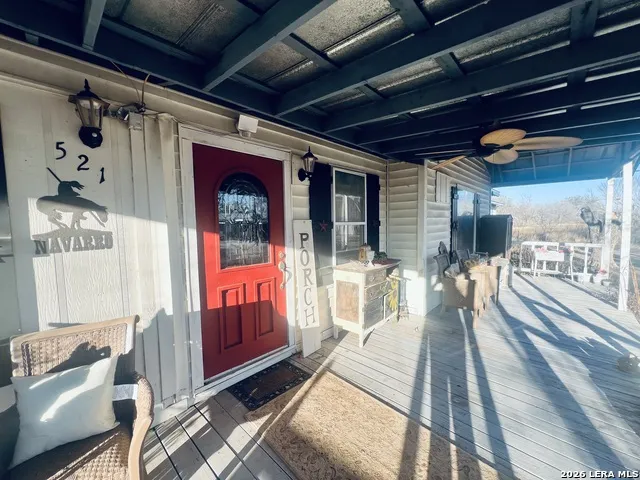 521 CR 7713 #1 Devine, TX 78016