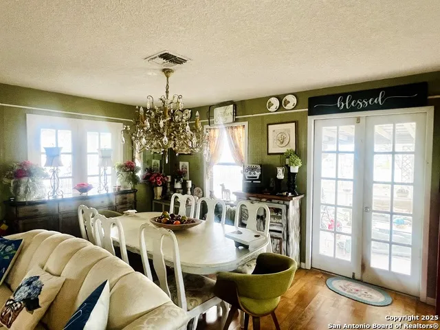 521 CR 7713 #1 Devine, TX 78016
