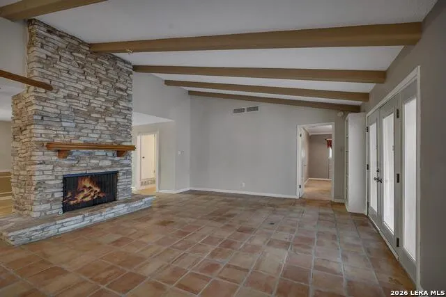 602 Moorside Windcrest, TX 78239