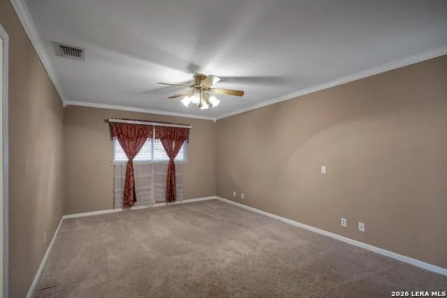 602 Moorside Windcrest, TX 78239