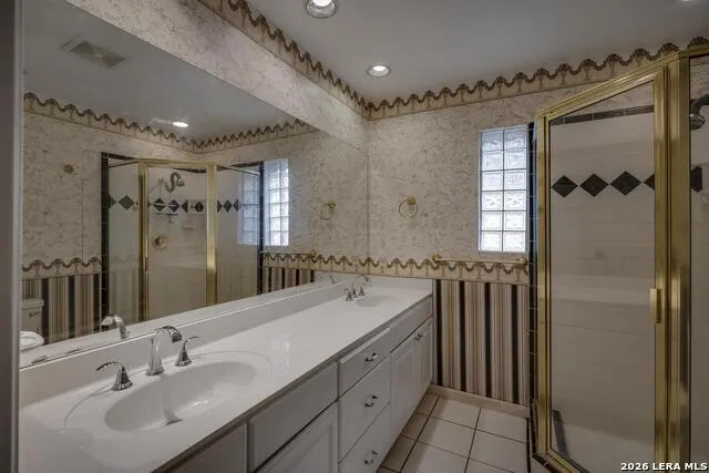 602 Moorside Windcrest, TX 78239