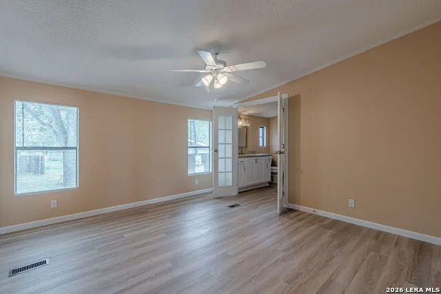 938 Patricia Ann Dr Poteet, TX 78065