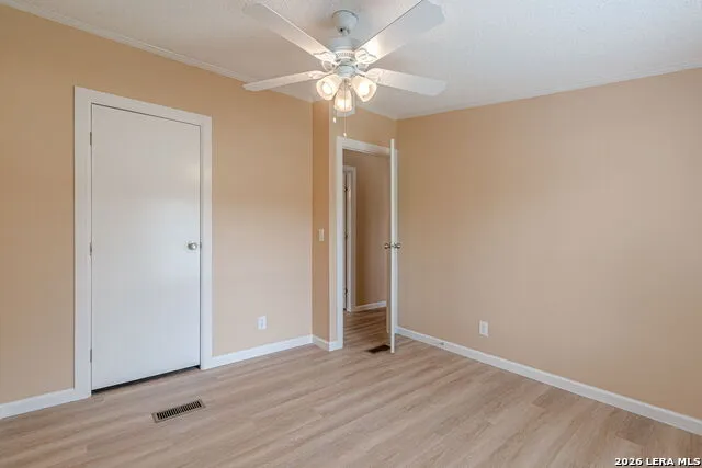 938 Patricia Ann Dr Poteet, TX 78065