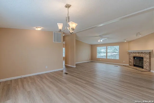 938 Patricia Ann Dr Poteet, TX 78065